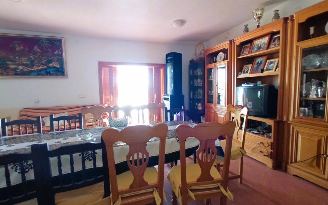 Независимая Вилла 500 кв.м с Участком 10 000 кв.м в Мучамиэль