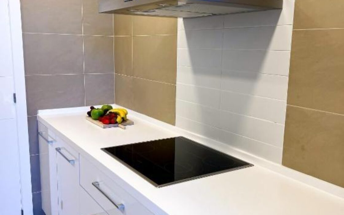 Апартаменты с видом на море в Бенидорме 95 кв.м 2 спальни