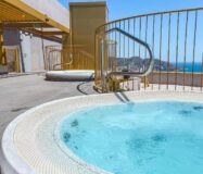 Апартаменты с видом на море в Бенидорме 95 кв.м 2 спальни