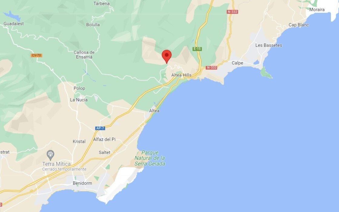 Дом в Альтеа 505 кв.м, 4 спальни, новый, вид на море