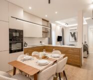 Продаётся 4-комнатная квартира с новым ремонтом в Мадриде