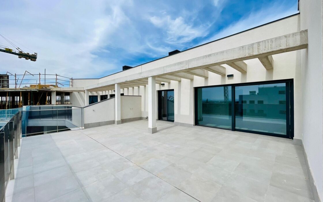 Апартаменти в Ориуэла Коста 97 кв.м з терасою біля моря