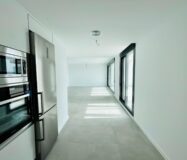 Апартаменти в Ориуэла Коста 97 кв.м з терасою біля моря