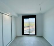 Апартаменти в Ориуэла Коста 97 кв.м з терасою біля моря