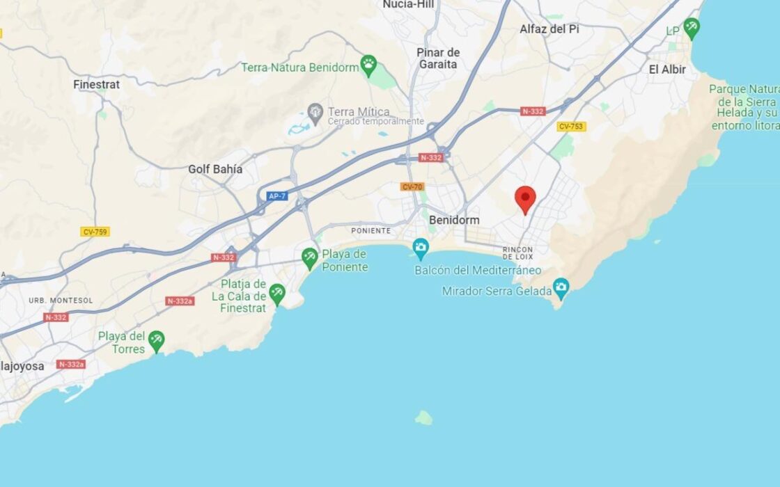 Новые дома в Бенидорме с террасой и паркингом 130 кв.м