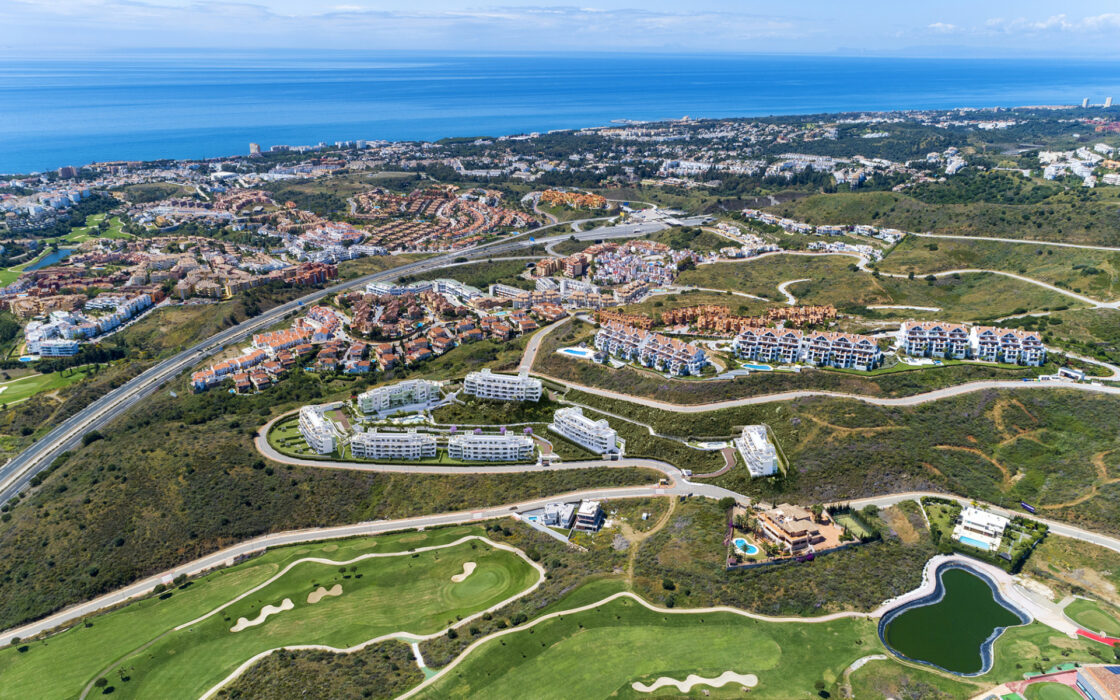 Квартира с террасой в Кала-де-Міхас 3 спальни 106 кв.м