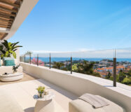 Квартира с террасой в Кала-де-Міхас 3 спальни 106 кв.м