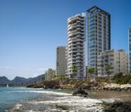 Сучасні будинки біля моря в Кальпе з панорамним видом