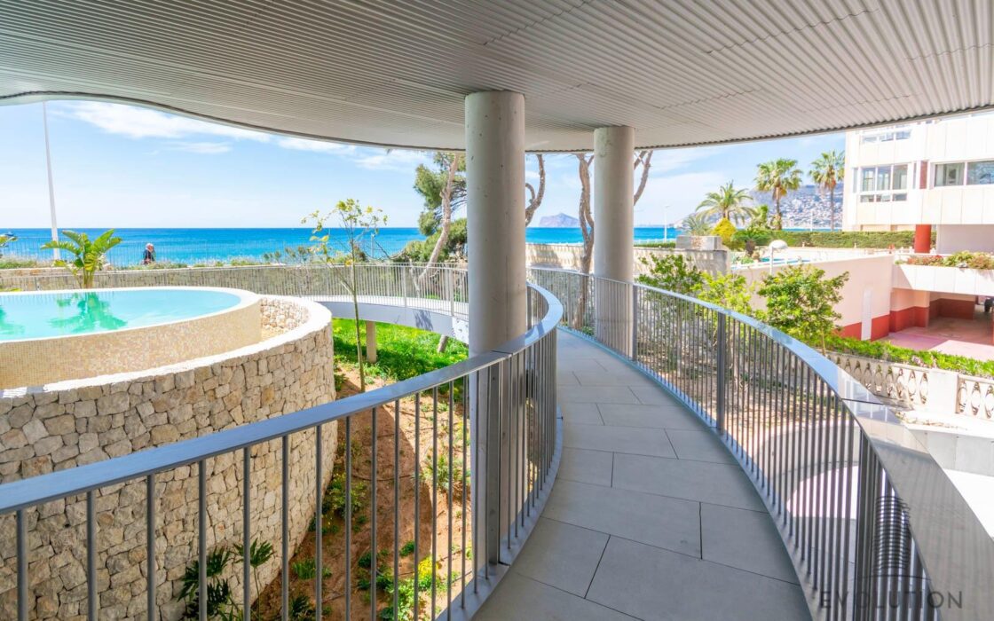 Будинки з сучасним дизайном біля моря в Кальпе 133 кв.м