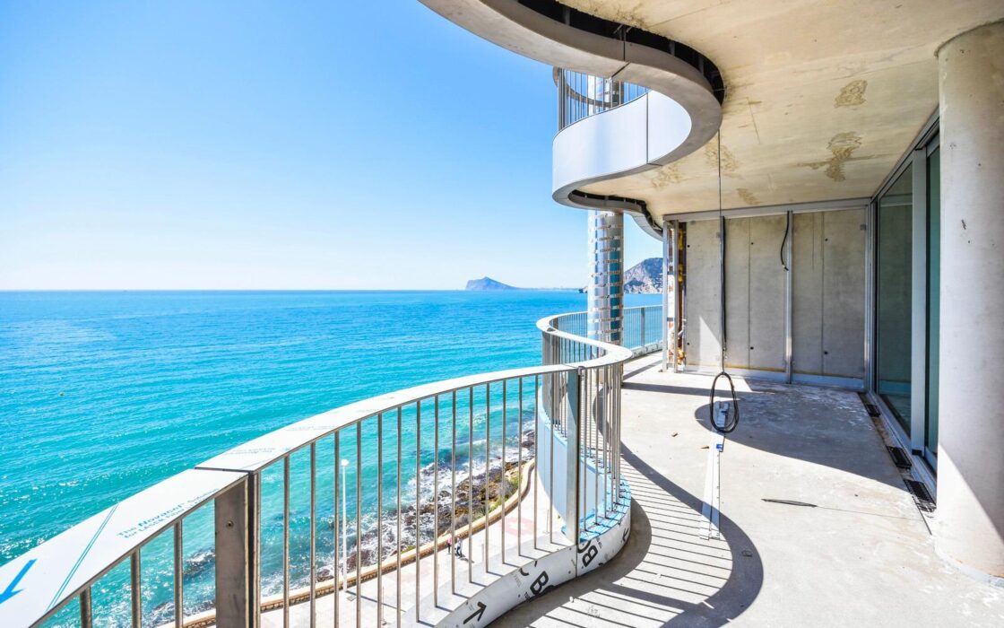 Будинки з сучасним дизайном біля моря в Кальпе 133 кв.м