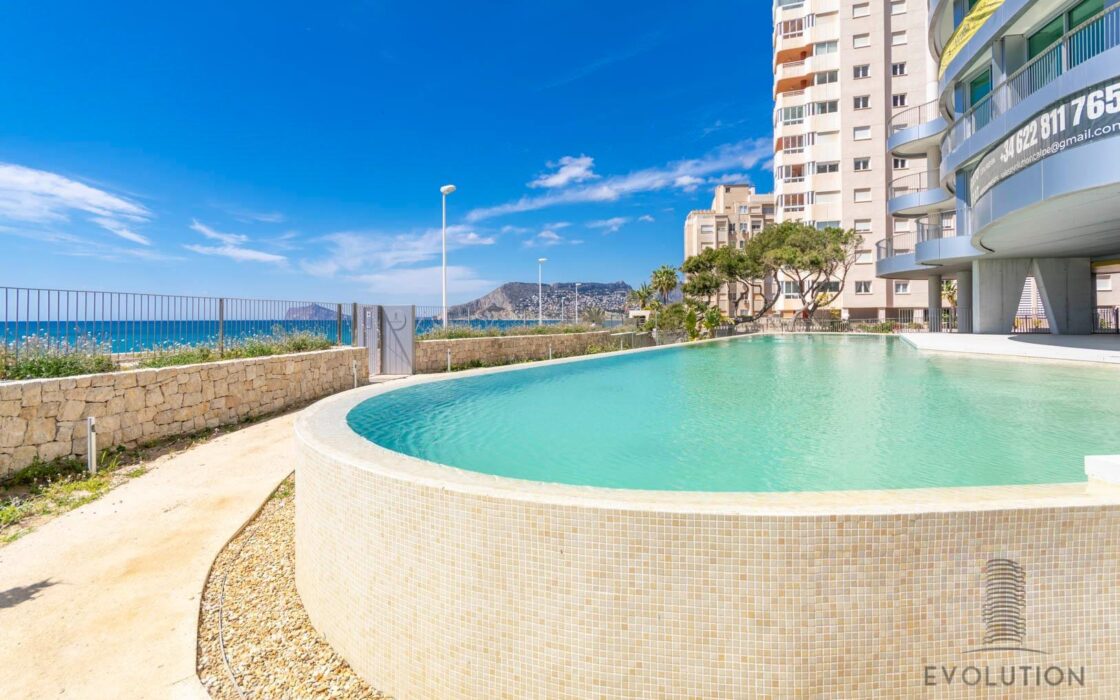 Будинки з сучасним дизайном біля моря в Кальпе 133 кв.м