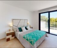 Новые виллы в Ла Нусии с террасой и бассейном 141 кв.м