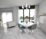 Нові вілли з терасою в Сан-Мігель-де-Салінас 3 спальні 144 кв.м