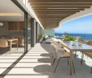 Квартира с террасой в Михас-Коста 3 комнаты 92 кв.м