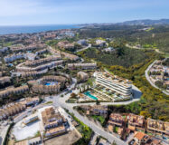 Квартира с террасой в Михас-Коста 3 комнаты 92 кв.м