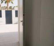 Нові вілли в Пінар-де-Камповерде з солярієм та ділянкою