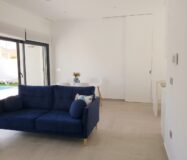 Нові вілли в Пінар-де-Камповерде з солярієм та ділянкою