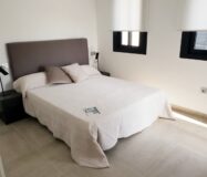 Нові вілли в Пінар-де-Камповерде з солярієм та ділянкою