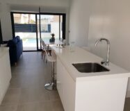 Нові вілли в Пінар-де-Камповерде з солярієм та ділянкою