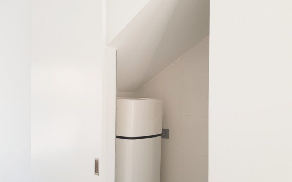 Нові вілли в Пінар-де-Камповерде з солярієм та ділянкою