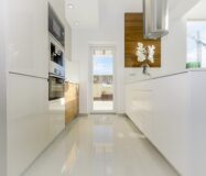 Нові вілли в Лос-Монтесинос з терасою та басейном