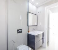 Нові вілли в Лос-Монтесинос з терасою та басейном