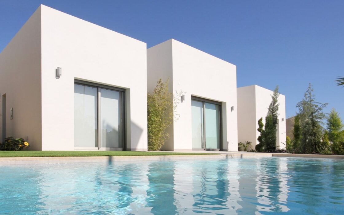 Будинок в Ель Кампельо 220 кв.м біля моря з басейном та терасою