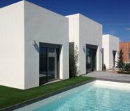 Будинок в Ель Кампельо 220 кв.м біля моря з басейном та терасою