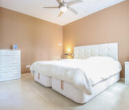 Розкішна квартира з терасою в Пуерто Банус 83 кв.м