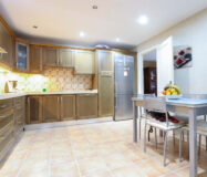 Розкішна квартира з терасою в Пуерто Банус 83 кв.м