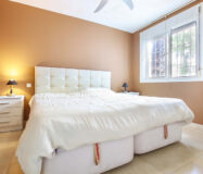 Розкішна квартира з терасою в Пуерто Банус 83 кв.м