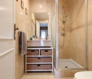 Розкішна квартира з терасою в Пуерто Банус 83 кв.м