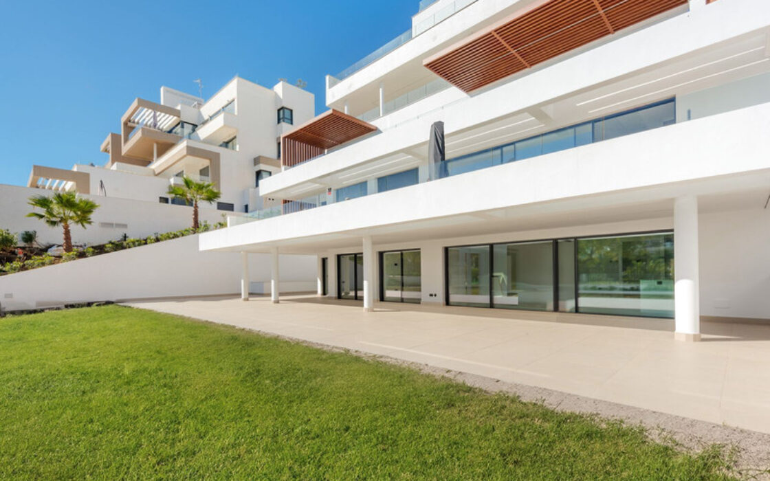 Квартира с террасой в Estepona, 109 кв.м, 3 комнаты