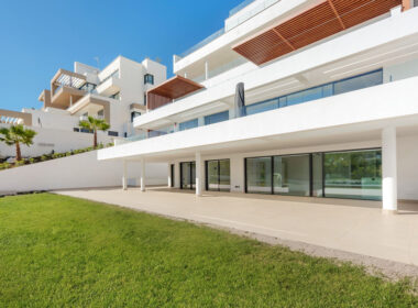 Квартира с террасой в Estepona, 109 кв.м, 3 комнаты