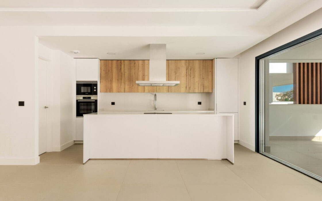 Квартира с террасой в Estepona, 109 кв.м, 3 комнаты