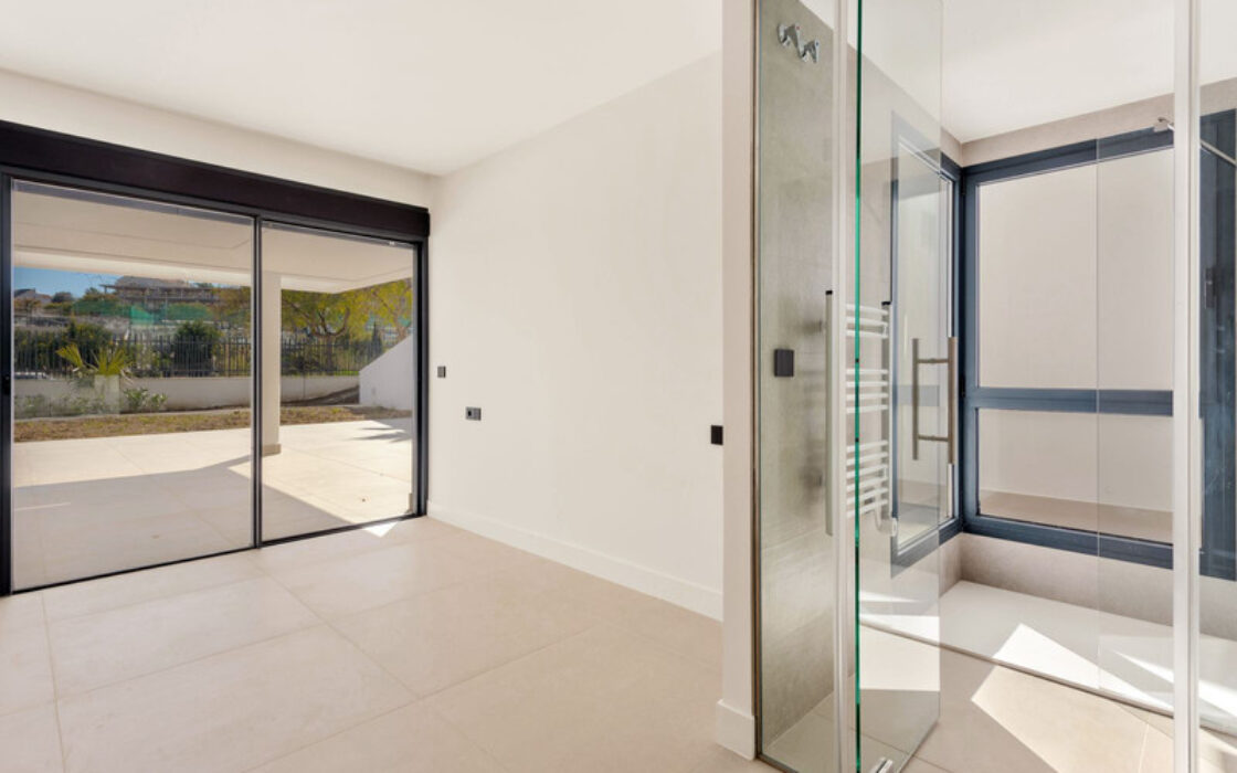 Квартира с террасой в Estepona, 109 кв.м, 3 комнаты