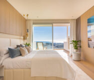 Трикімнатна квартира з терасою в Бенахавісі 123 кв.м