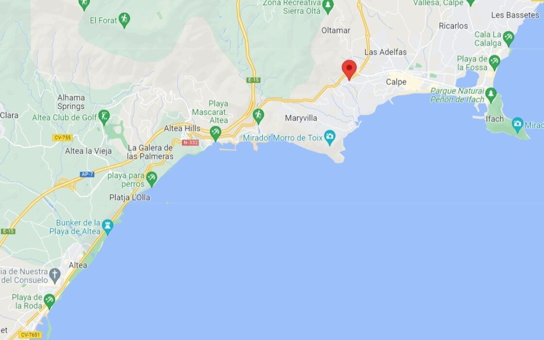 Будинок в Кальпе 409 кв.м з терасою та видом на море