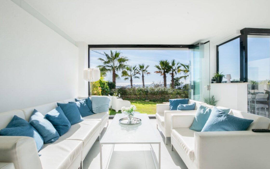 Роскошная квартира у моря в Кадисе с террасой 161 кв.м