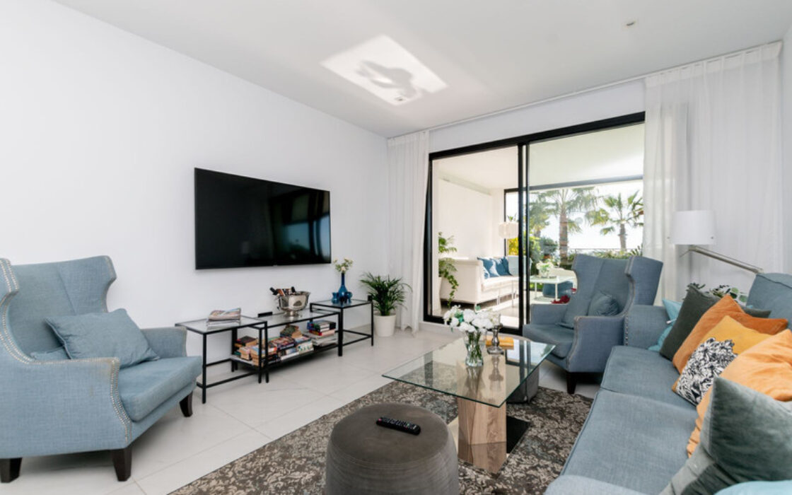 Роскошная квартира у моря в Кадисе с террасой 161 кв.м