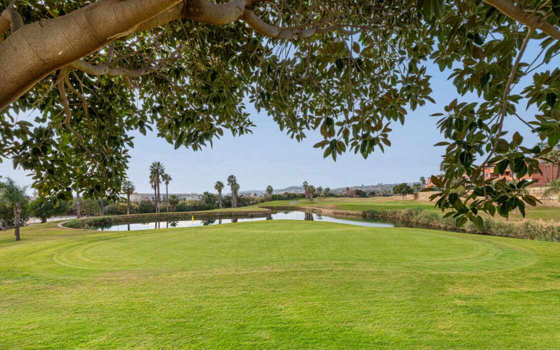 Квартира в Касаресе, 2 спальни, терраса, 150 кв.м.