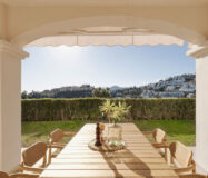 Квартира 130 кв.м с террасой в La Quinta, Испания