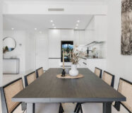 Квартира 130 кв.м с террасой в La Quinta, Испания