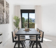 Квартира 130 кв.м с террасой в La Quinta, Испания