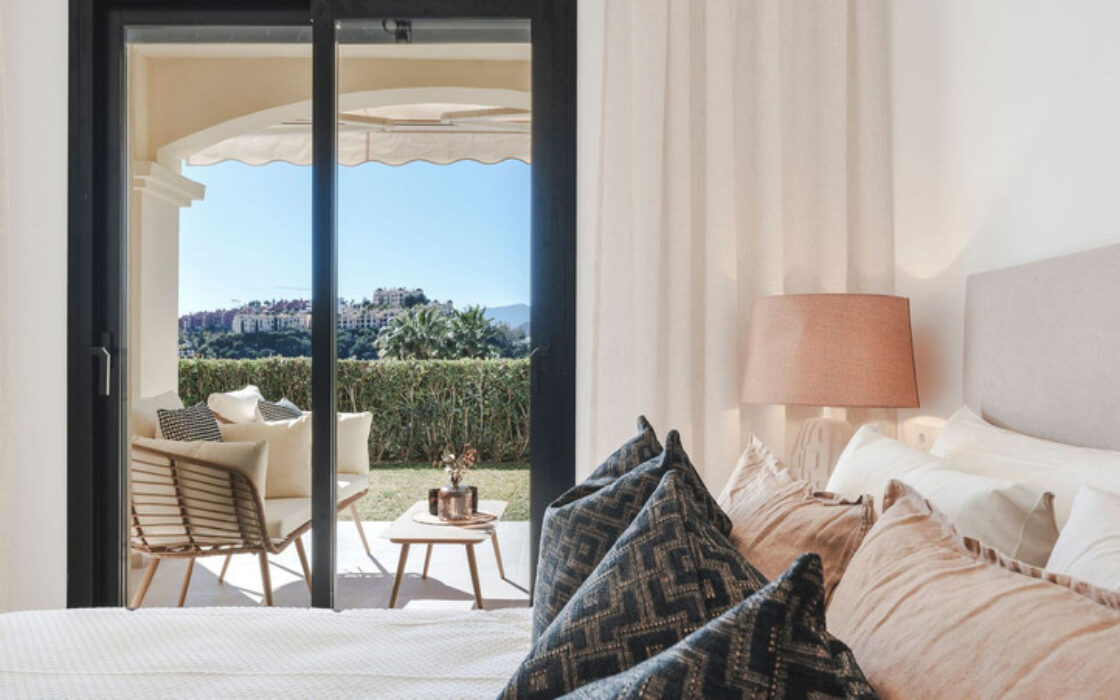 Квартира 130 кв.м с террасой в La Quinta, Испания