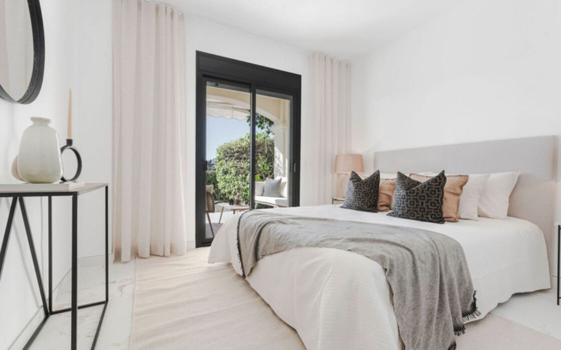 Квартира 130 кв.м с террасой в La Quinta, Испания