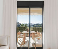 Квартира 130 кв.м с террасой в La Quinta, Испания