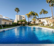 Квартира 130 кв.м с террасой в La Quinta, Испания