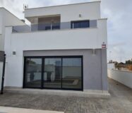 Новые виллы в Ориуэла Коста с террасами и бассейном