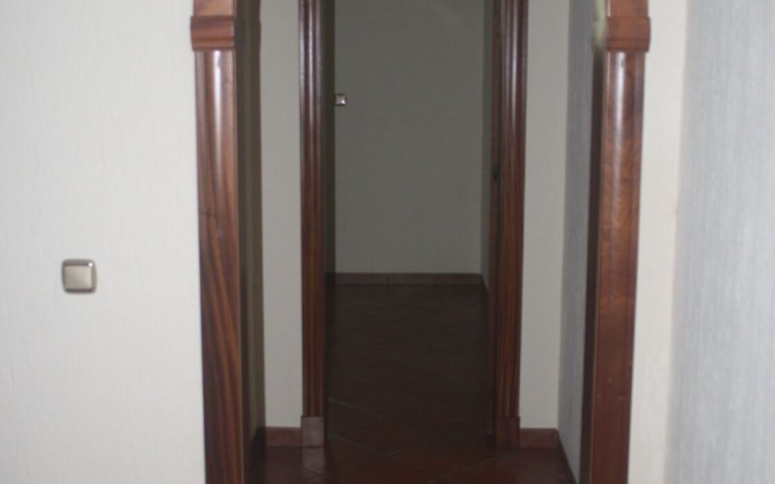 Таунхаус в Лос Альтос з солярієм та видом на озеро